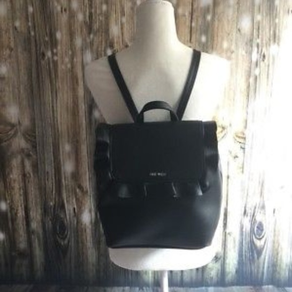 Nine West \